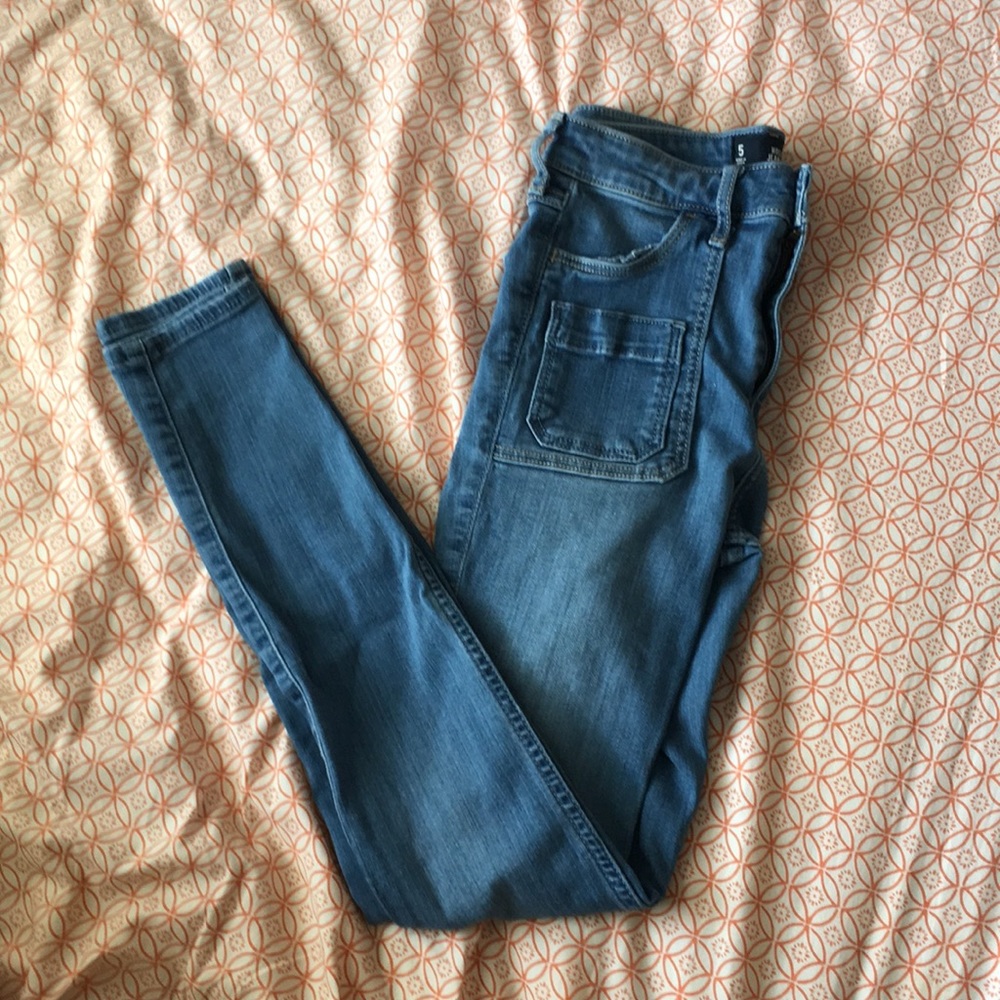 High Rise Light Wash Hollister Jeggings